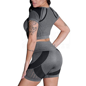 Conjunto de pantalones cortos de yoga para mujer de color sólido de talla grande, el mejor material hecho, MOQ bajo, conjunto de pantalones cortos de yoga para mujer - Product Image 2