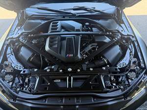 2024 M3 Competition xDrive เครื่องยนต์เทอร์โบ 6 สูบ 523 แรงม้า ระบบขับเคลื่อนสี่ล้อ พร้อมการปรับแต่งบางอย่าง - Product Image 6