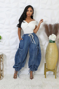 Colección primavera 2025, pantalones vaqueros holgados con revestimiento para mujer, pantalones acampanados elásticos de cintura alta con cordón y diseño transpirable - Product Image 3