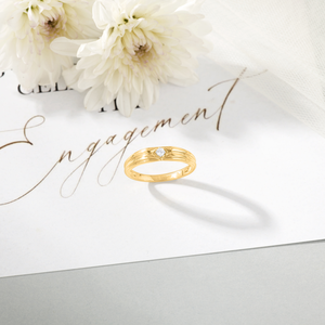 Anillo de Compromiso de Diamantes Lasting Embrace para Hombre - Product Image 1