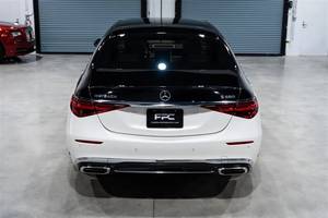 รถยนต์เมอร์เซเดส-เบนซ์ มายบัค เอส680 4MATIC ปี 2023 สีขาว เกียร์อัตโนมัติ เครื่องยนต์เบนซินเทอร์โบ ล้อแม็กขนาด 21 นิ้ว เบาะหนัง ไฟ LED หลังคาพาโนรามา - Product Image 1