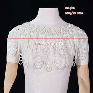 Châle en tricot perlé blanc Bridella VG38A - Drapé doux et enveloppant pour les mariages, les bals et les événements formels - Product Image 3