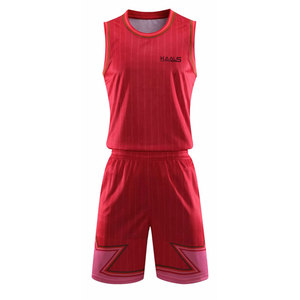 Uniforme de Baloncesto Personalizado de Último Diseño, Transpirable y de Alta Calidad para Hombre - Product Image 1