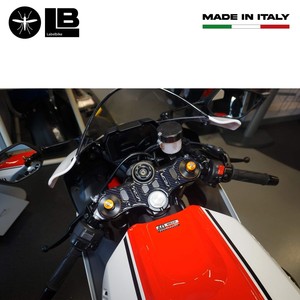 Piastra di Protezione Adesiva 3D per Forcella Sterzo Compatibile con Yamaha R7 2021-2025, Accessorio per Manubrio Moto - Product Image 5