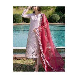 Khadar shalwar kamiz 2023 vente en gros femmes trois pièces costume kurta pantalon ensemble femmes khadar robes pour vêtements d'hiver nouveau - Product Image 1