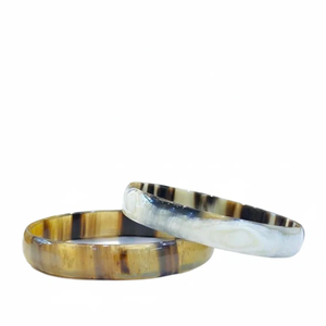 Elegante Brazalete de Cuerno Natural Pulido, Joyería Artesanal de Cuerno de Búfalo Ecológica, Estilo Tradicional Étnico Bohemio para Mujer - Product Image 2