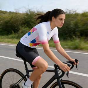 Pantalones Cortos de Ciclismo Pro Rider Anatómicos Acolchados de Compresión, Ajuste Delgado, Duraderos, Transpirables, de Secado Rápido para Ciclismo de Carretera y Triatlón, Personalizables - Product Image 3