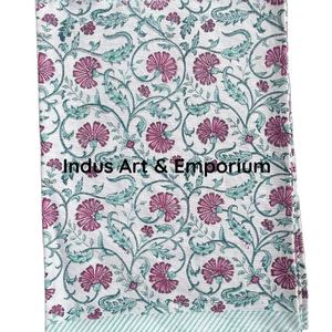 Tapis de Table indien en coton à imprimé Floral, ensemble de 6 serviettes et 6 tapis - Product Image 1