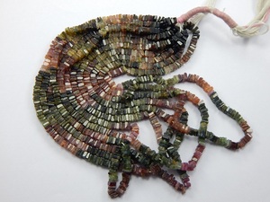 Perles d'espacement carrées multicolores naturelles pour la fabrication de colliers - Product Image 3