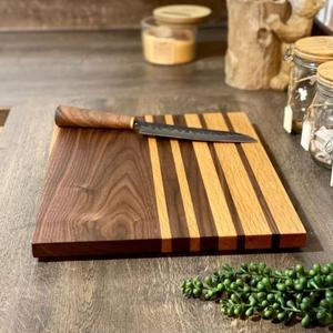 Planche à découper en bois écologique et artisanale pour les cuisines gastronomiques planche à découper de forme et de taille personnalisées de qualité supérieure - Product Image 4