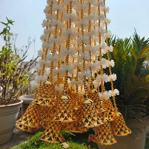 Guirnalda de Mogra de brotes de jazmín artificiales con campanas para decoración de Mandap de boda india Nikah Pardha telón de fondo decoración de fiesta Diwali - Product Image 1