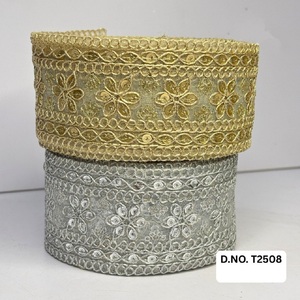 Rouleau léger de 100% coton de broderie de fil métallique de tissu de brocart de Plaid exclusif fait sur commande pour des créateurs de mode - Product Image 1