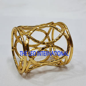 Anneau de serviette en métal décoratif élégant pour la décoration de table, au design intemporel, parfait pour toutes les occasions - Product Image 3