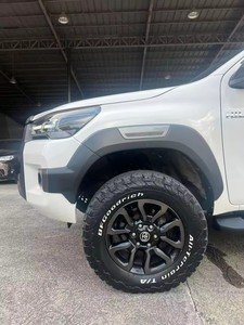 Toyo ta Hilux Pickup 4x4 Diesel/xăng có sẵn tay lái bên trái và tay lái bên phải có sẵn - Product Image 4