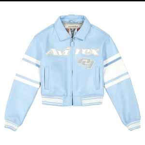 แจ็คเก็ตบอมเบอร์ลำลองบุรุษหนังวัวแท้ 100% ผลิตตามสั่ง ไซส์ใหญ่ ซิป ขนสัตว์ฟ็อกซ์รักษ์โลก สำหรับฤดูร้อน ปักลาย OEM - Product Image 1