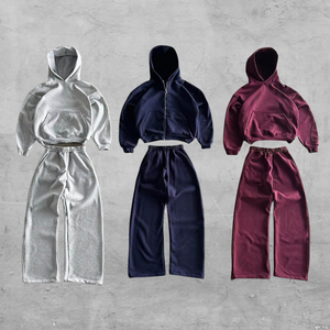 Vêtements de sport à motif de lettres en relief avec logo personnalisé ensemble deux pièces pantalon de survêtement baggy à capuche hiver survêtement brodé à motifs imprimés - Product Image 1