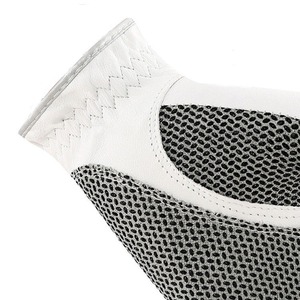 Gants de golf pour hommes en cuir de cabretta personnalisés avec logo, antidérapants, doux, respirants, à fermeture à boucle et à crochet, à doigts entiers - Product Image 3