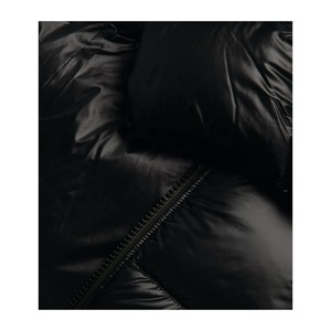 Chaqueta de Invierno para Hombre de Alta Calidad al por Mayor, Chaqueta Acolchada de Poliéster Personalizada con Bordado, Capucha, Impermeable, Cuello Alto y Talla Grande - Product Image 4