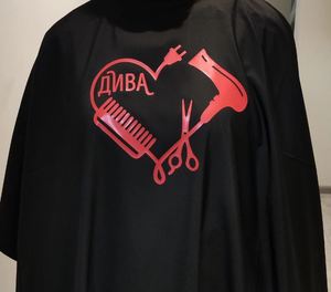 Capas de peluquería personalizadas, capa de peluquero con logotipo, vestidos de salón de belleza personalizados - Product Image 2