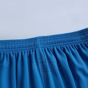 Uniforme de Fútbol Personalizado de Alta Calidad de Fabricante, Último Diseño, Transpirable y de Secado Rápido, 100% Poliéster, Servicio OEM - Product Image 5