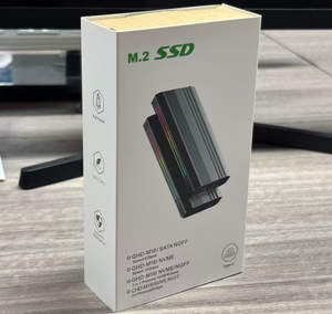 M18 10Gbps Metal <b>M</b>.<b>2</b> <b>SSD</b> Enclosure with RGB Light Supports NVMe NGFF Dual Protocol - Product Image 4