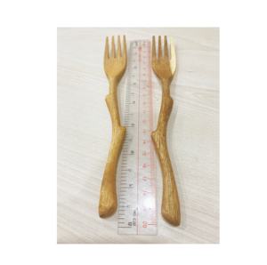 Cuillères en bois sculptées à la main 5cm à 35cm Essentiels de cadeau de mariage vintage pour la fête de la mariée et la décoration de cuisine - Product Image 3