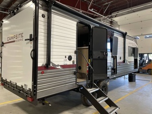 VENTES AUX ENCHÈRES PARFAITES POUR NOUVEAUX ET D'OCCASIONNÉS 2027 F-o-r-e-s-t R-i-v-e-r C-a-m-p-s-i-t-e Reserve 23TS VRs CAMPER PRÊTS À ÊTRE EXPÉDIÉS - Product Image 5