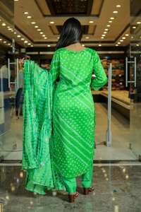 ชุด Kurta กางเกงตัดตรงผ้าไหมแท้ปักลายสไตล์อินเดียชุด Kurta - Product Image 4