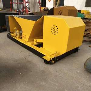 Machine d'extrusion de béton semi-automatique pour clôtures agricoles en béton précontraint - Product Image 3