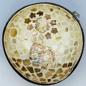 BOL LAQUÉ COLORÉ DE COQUILLE DE NOIX DE COCO FABRIQUÉ AU VIETNAM BOL LAQUÉ À PRIX TRÈS COMPÉTITIF VENTE EN GROS DU VIETNAM - Product Image 1