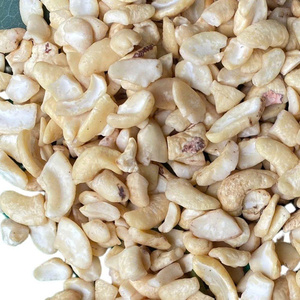 TrAsiated Supplier Raw Cashew Nuts Cashew Nuts Dubai Cashew Nuts WW180, WW240, WW320 SANTIGO From Santigo Vietnam - Product Image 1