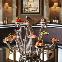 Support de service de luxe en aluminium, design pieuvre, moulé à la main, centre de table marin, 6 à 8 bras porte-plats, finition argent brossé, pour le Ramadan et les mariages