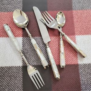 Luxury Classic Design <b>Flatware</b> Set in Stainless Steel with Gold Finished Perfect for Restaurant Dining and Elegant Tabletop - Product Image 4