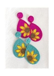 Pendiente de moda hecho a mano con diseño bordado Pendiente de declaración con cuentas - Product Image 3