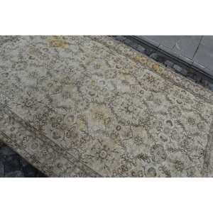 พรมตุรกีวินเทจขน9.2ft เบจสีน้ำตาลขนาด5.7 X ถักทอแบบแบนมีลวดลายปะติดสำหรับตกแต่งห้องนั่งเล่นหรือใช้ในห้องโถง - Product Image 5