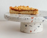 Support à gâteau unique, écologique, fait main, en résine non toxique, finition brillante, support à cupcakes et desserts, compatible micro-ondes et lave-vaisselle, personnalisable