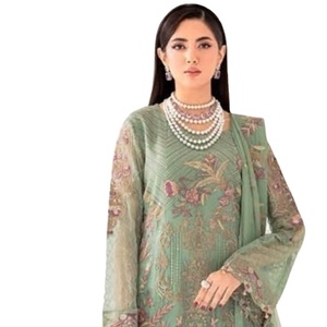 Venta al por mayor Faux Georgette con bordado pesado Diamante Traje de trabajo con parte inferior con red de mariposa Dupatta para las mujeres - Product Image 1