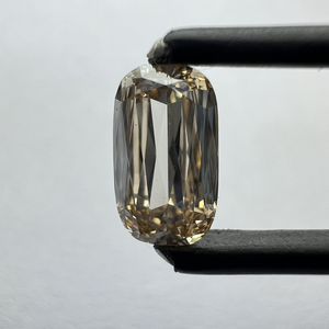 Diamante Suelto Pulido en Forma de Cojín para Fabricantes de Joyas que Ofrece una Profundidad Visual Excepcional y Estándares de Calidad Consistentes - Product Image 2