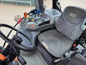 Tracteur Deutz-Fahr M620 ,4070E, 65HP 4WD Tracteur agricole utilitaire avec transmission bon marché prêt à être expédié dans le monde entier - Product Image 6