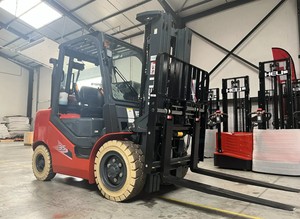 Batterie pour chariot élévateur GPL EP EFL302 3 tonnes, mât à deux étages, neuf, France, prix CE - Product Image 5