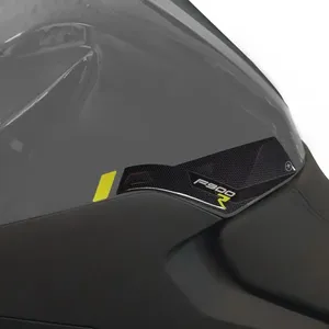 Adesivi di protezione laterale per serbatoio moto 3D gialli compatibili con BMW F900 R - Product Image 5