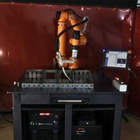 Bras robotique collaboratif à 6 axes avec une charge utile de 5 kg, AUBO I5 Cobot, pour la fabrication métallique, poste de travail de soudage automatique