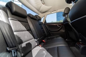 AUDI A4 3.2 QUATTRO SEDÁN 2008 USADO, VOLANTE A LA IZQUIERDA/DERECHA - Product Image 4