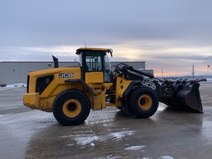 รถตักล้อยาง JCB 457 กำลัง 258 แรงม้า ขับเคลื่อน 4 ล้อ แบบมีข้อต่อ สำหรับขายและส่งออก - Product Image 5