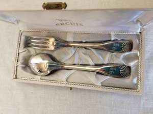 Cuchara grande de acero inoxidable con acabado dorado y cuchara de boda de base colorida DE LA India Ideal para el suministro de Mesa del hogar y el hotel - Product Image 4