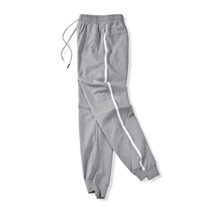 Pantalones deportivos informales personalizados para hombre al por mayor, pantalones de chándal con diseño y patrón de rayas laterales, Pantalones rectos con rayas curvas para hombre - Product Image 4