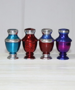 Ficha de recuerdo pequeña de estilo americano para cenizas funerarias Contenedor de cenizas conmemorativo para cenizas Fabricante y exportador de cenizas - Product Image 4