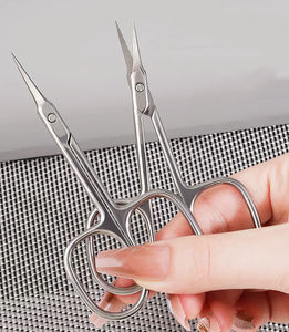 Ciseaux à ongles incurvés pour adultes, design de sécurité, acier inoxydable, légers, ultra-tranchants, outil de beauté pour les cuticules, manucure professionnelle, salon - Product Image 6