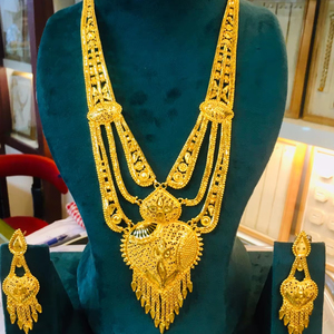 Conjunto de collar chapado en oro con cadena de caja Diseño de joyería elegante - Product Image 1