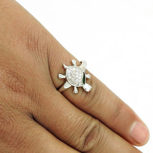 Bague en forme de tortue incrustée de zircone cubique blanche 925 bijoux faits à la main en argent Sterling bague étincelante pour femme filles fournisseur en vrac - Product Image 3